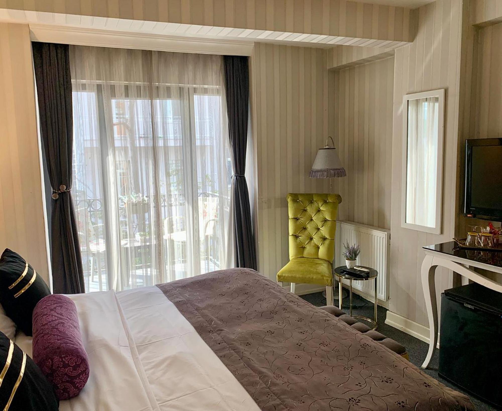 Luxury Pera House Hotel Istanbul Exterior photo