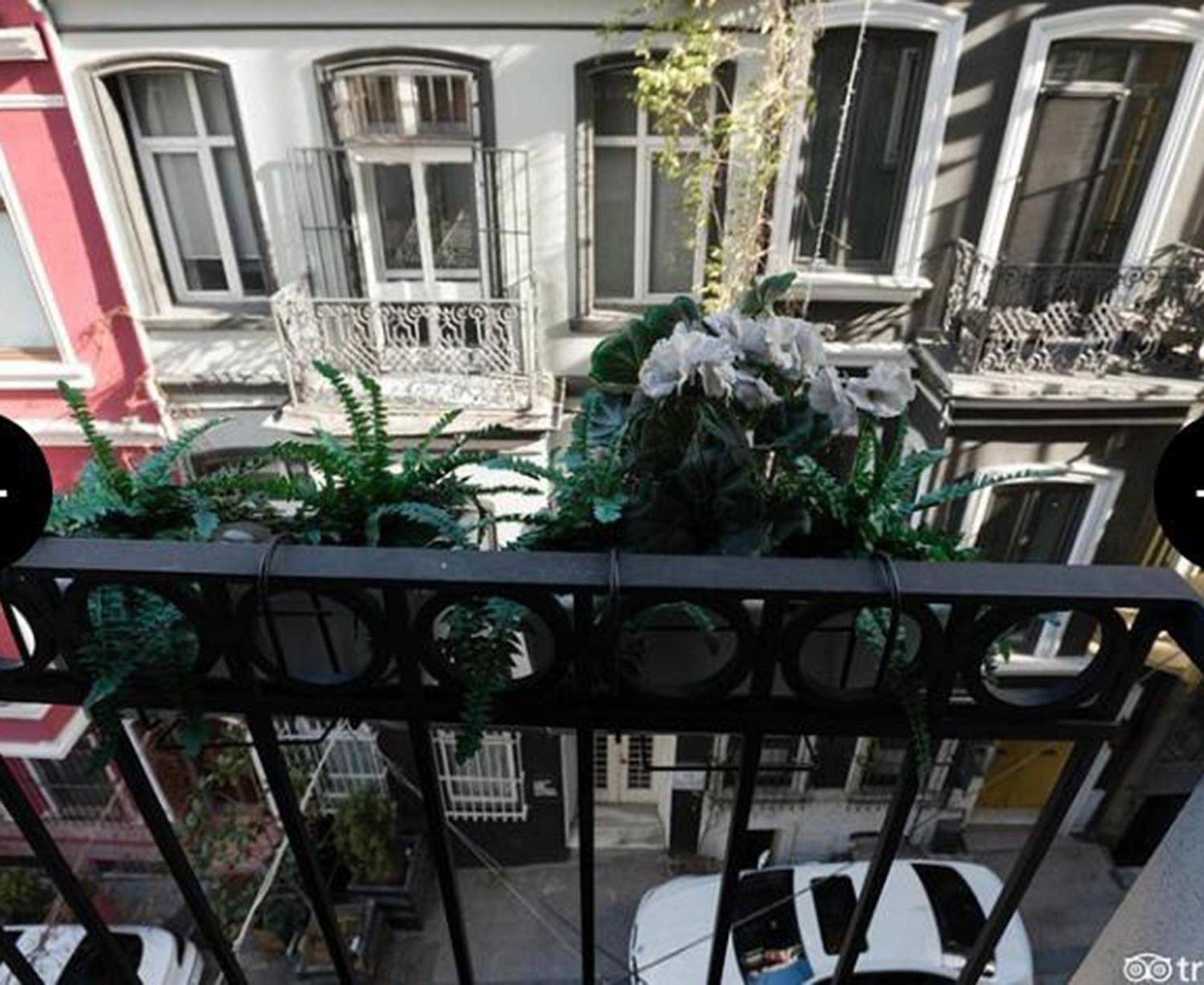 Luxury Pera House Hotel Istanbul Exterior photo
